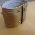 Gelang Leather Gold