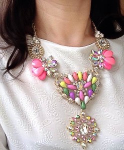Kalung Ballas Pink